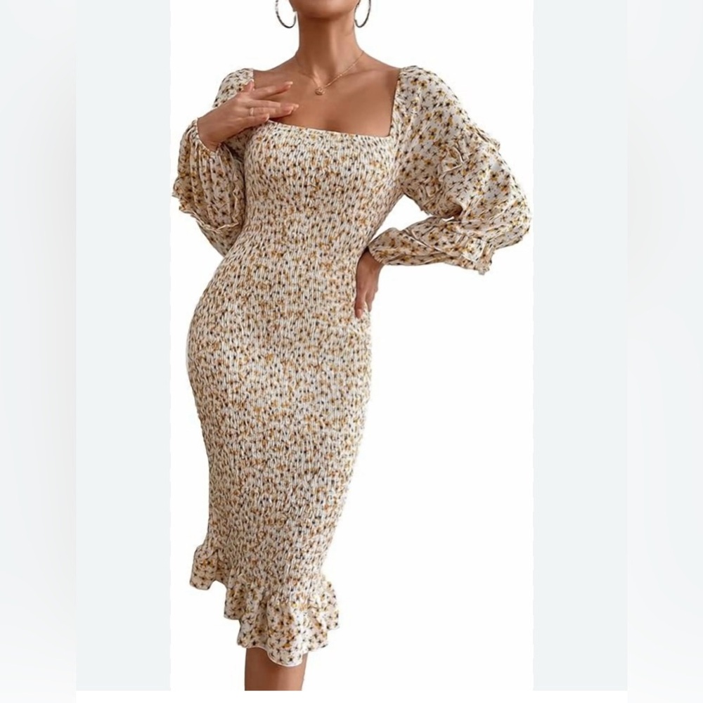 Smocked Square-Neck Dress in Cream Floral